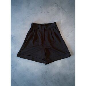BLACK High Waisted Stretch Shorts Size Medium